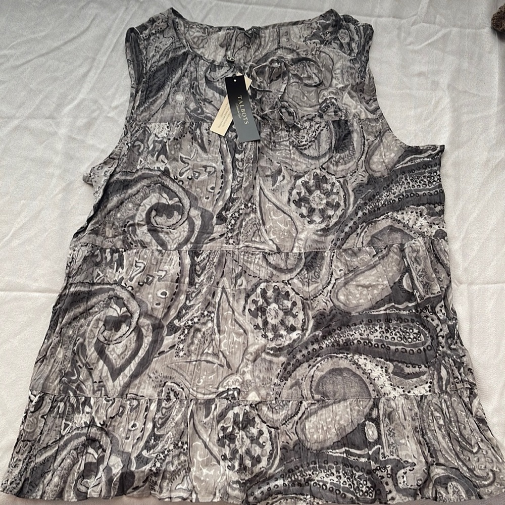 Talbots light weight fabric tank NWT